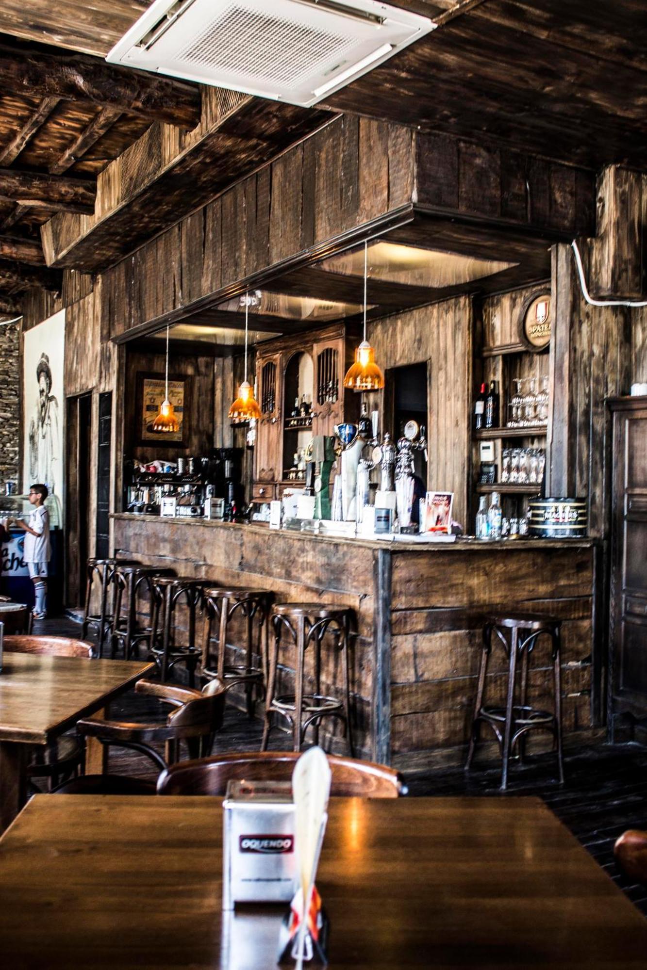 Roots&Boots Lugo Hostel ภายนอก รูปภาพ